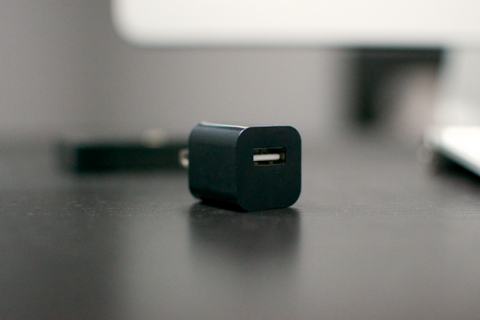 USB Power Adapter (Black)