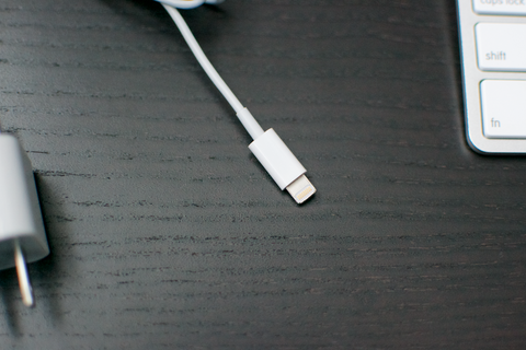 Lightening to USB Cable - White